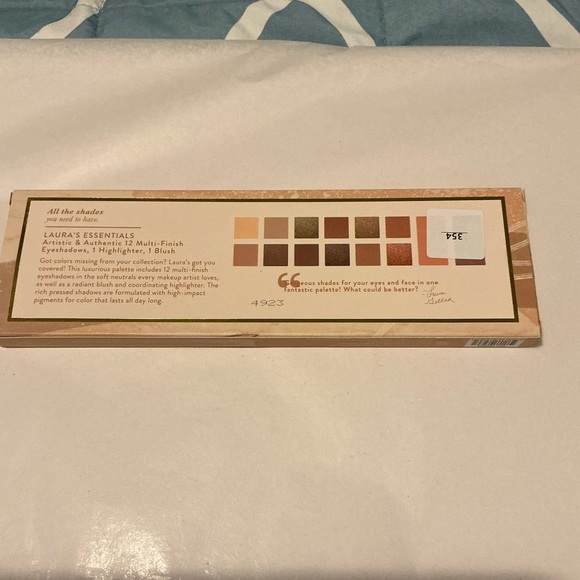 Essentials Cream and Brown Eyeshadow Palette Rich Pigment - Picture 3 of 3